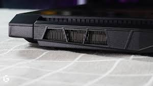 كفر قاعدة لابتوب — MSI bravo 17